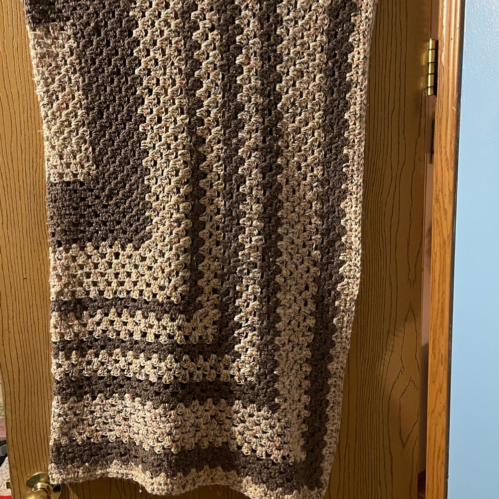 Cozy Brown and Tan Throw Blanket